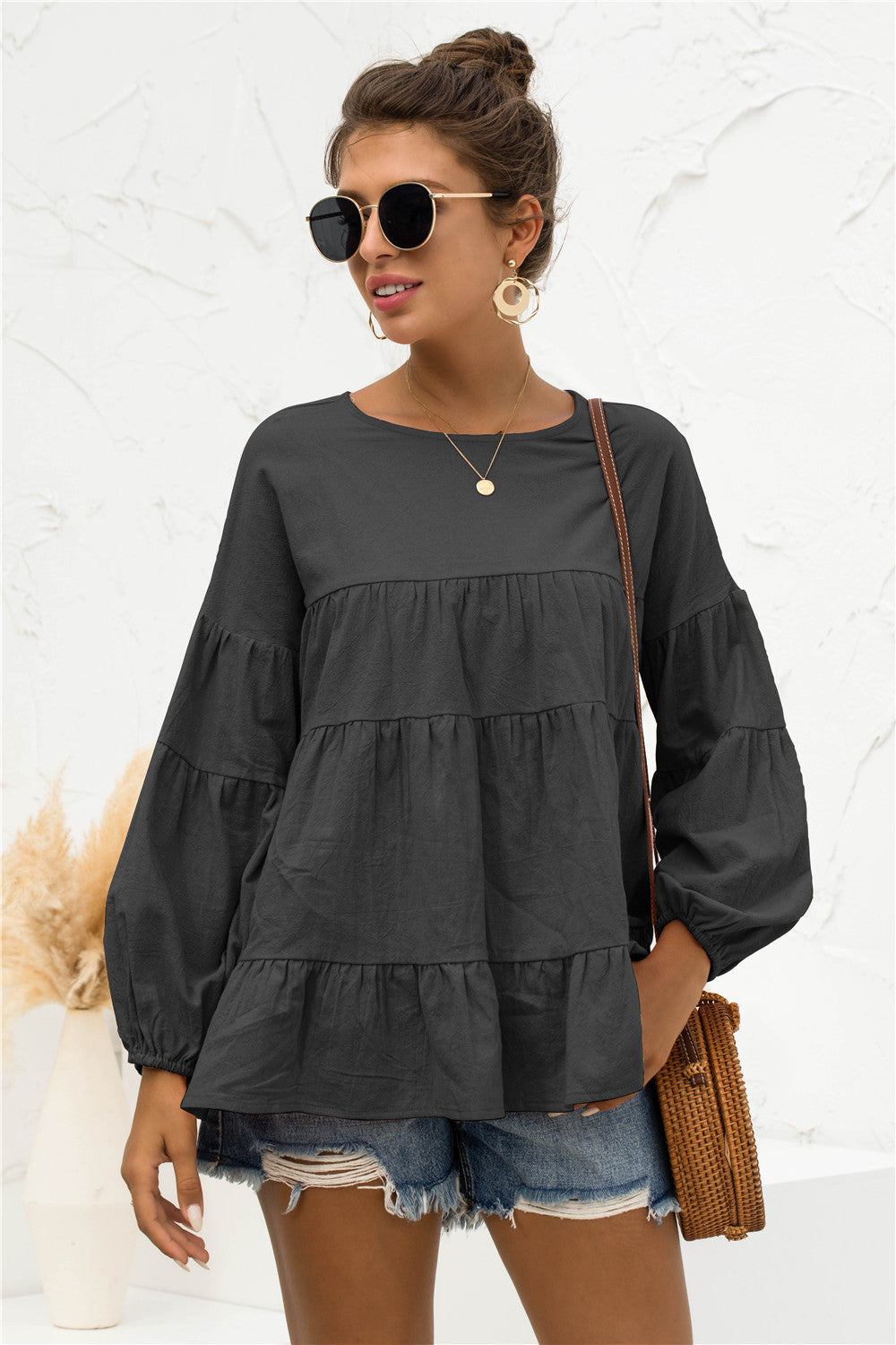Round Neck Bubble Sleeve Blouse