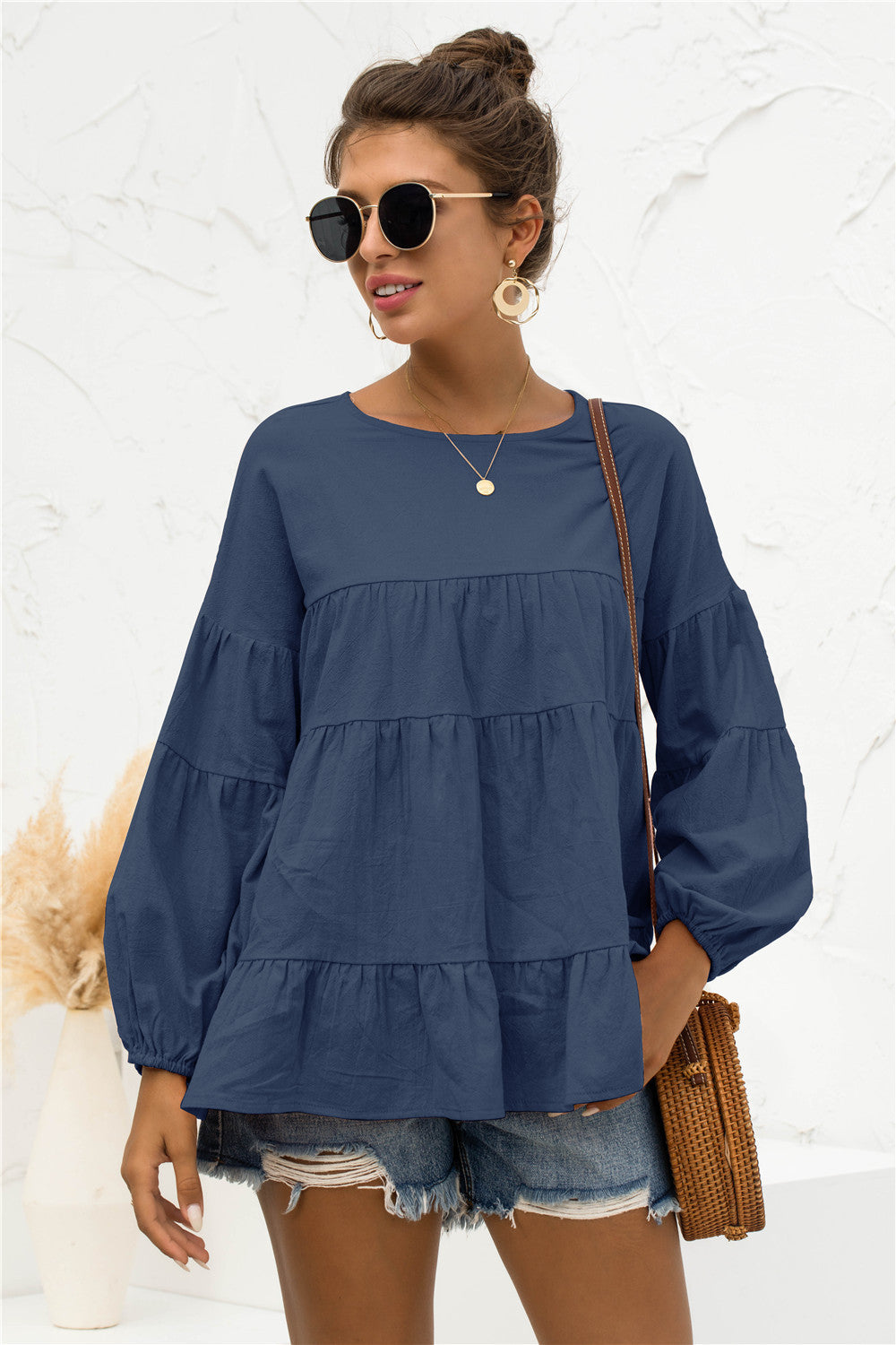 Round Neck Bubble Sleeve Blouse