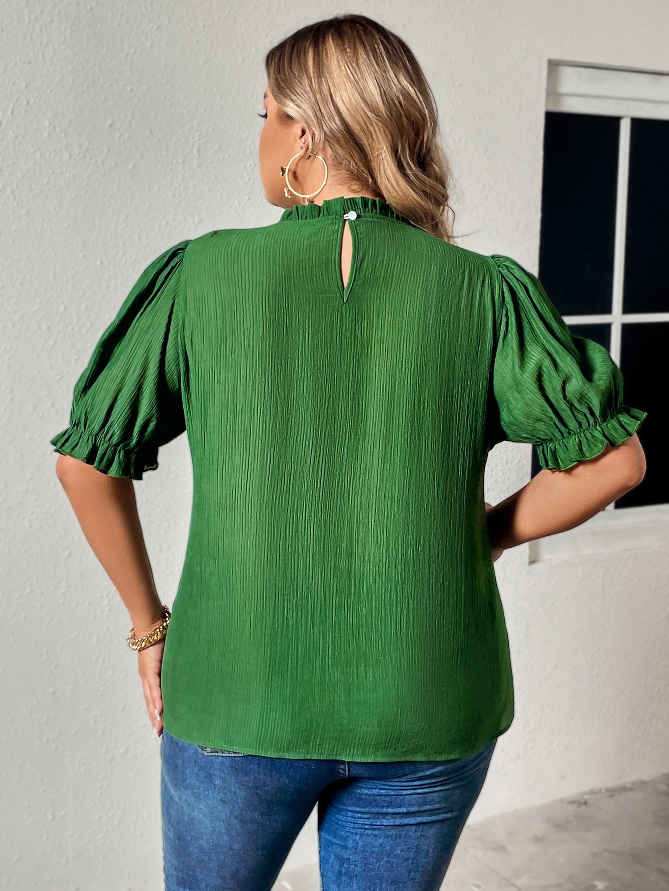 Meadow Green Round Neck Blouse Full Size