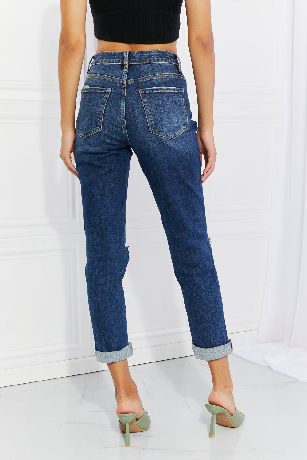 Vervet by Flying Monkey Distressed Cropped Jeans